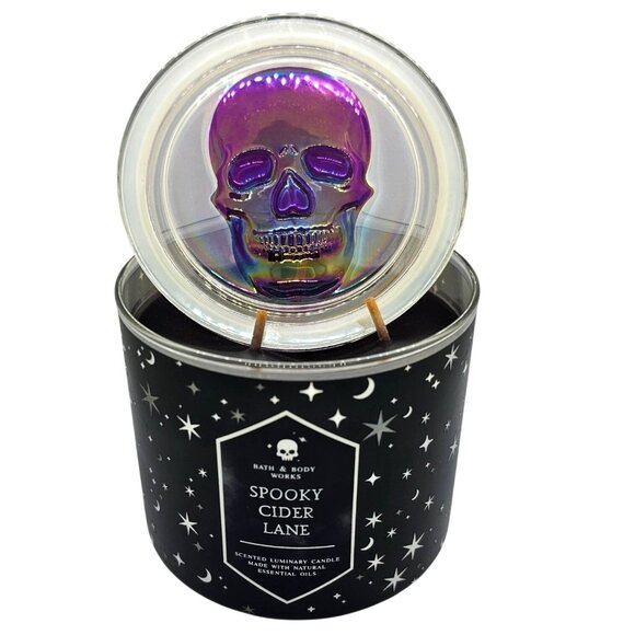 Bath Body Works Spooky Cider Lane 3-Wick Candle W/Essential Oils 14.5 Oz 2022 - Picture 1 of 14